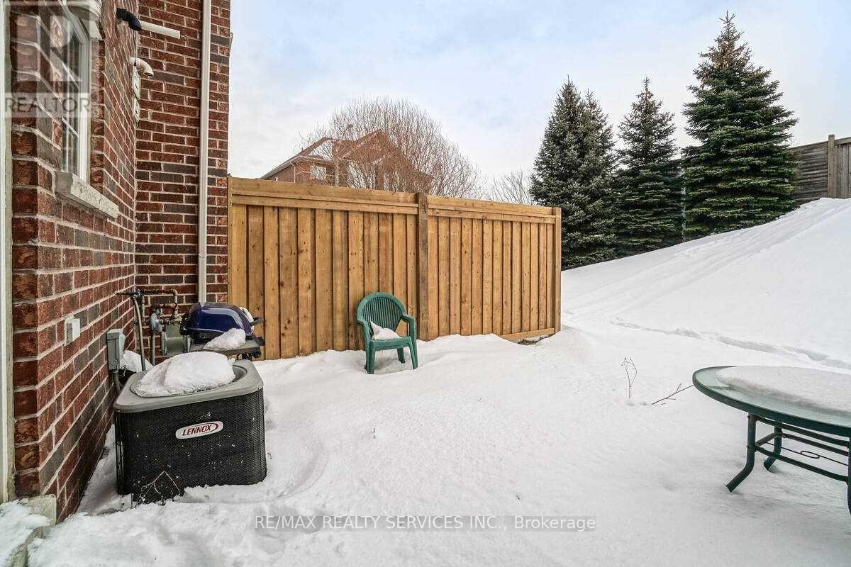 43 Denison Avenue, Brampton, Ontario  L6X 0T7 - Photo 31 - W12836900