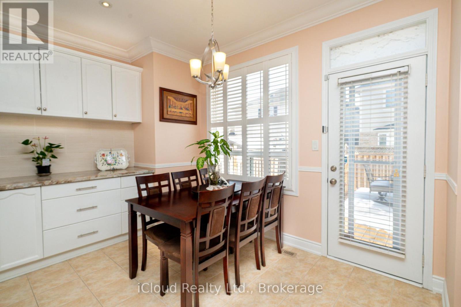 625 Laughren Crescent, Milton, Ontario  L9T 0G6 - Photo 11 - W12836918