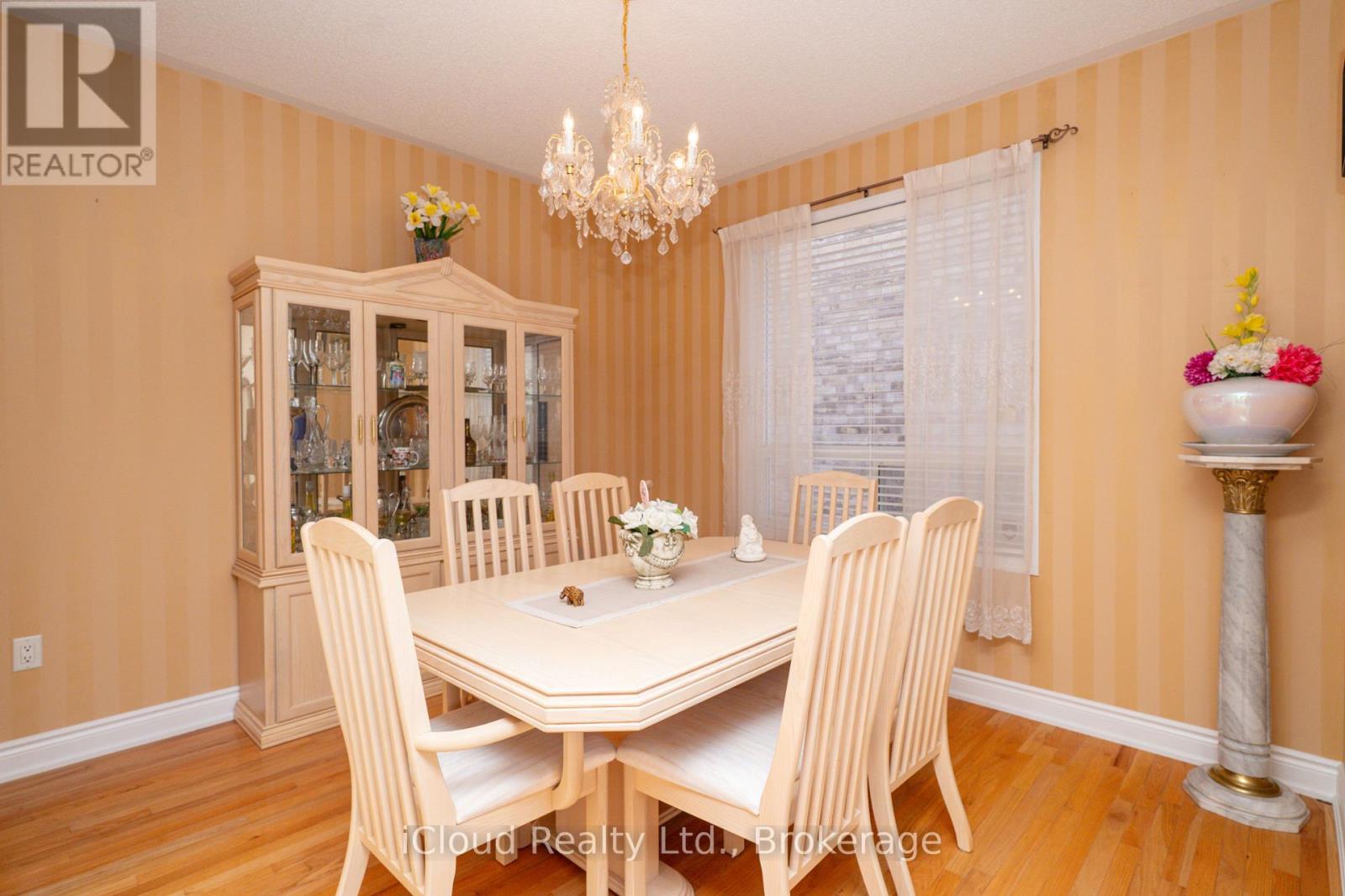 625 Laughren Crescent, Milton, Ontario  L9T 0G6 - Photo 15 - W12836918