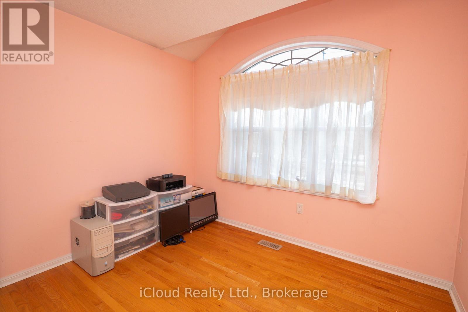 625 Laughren Crescent, Milton, Ontario  L9T 0G6 - Photo 21 - W12836918