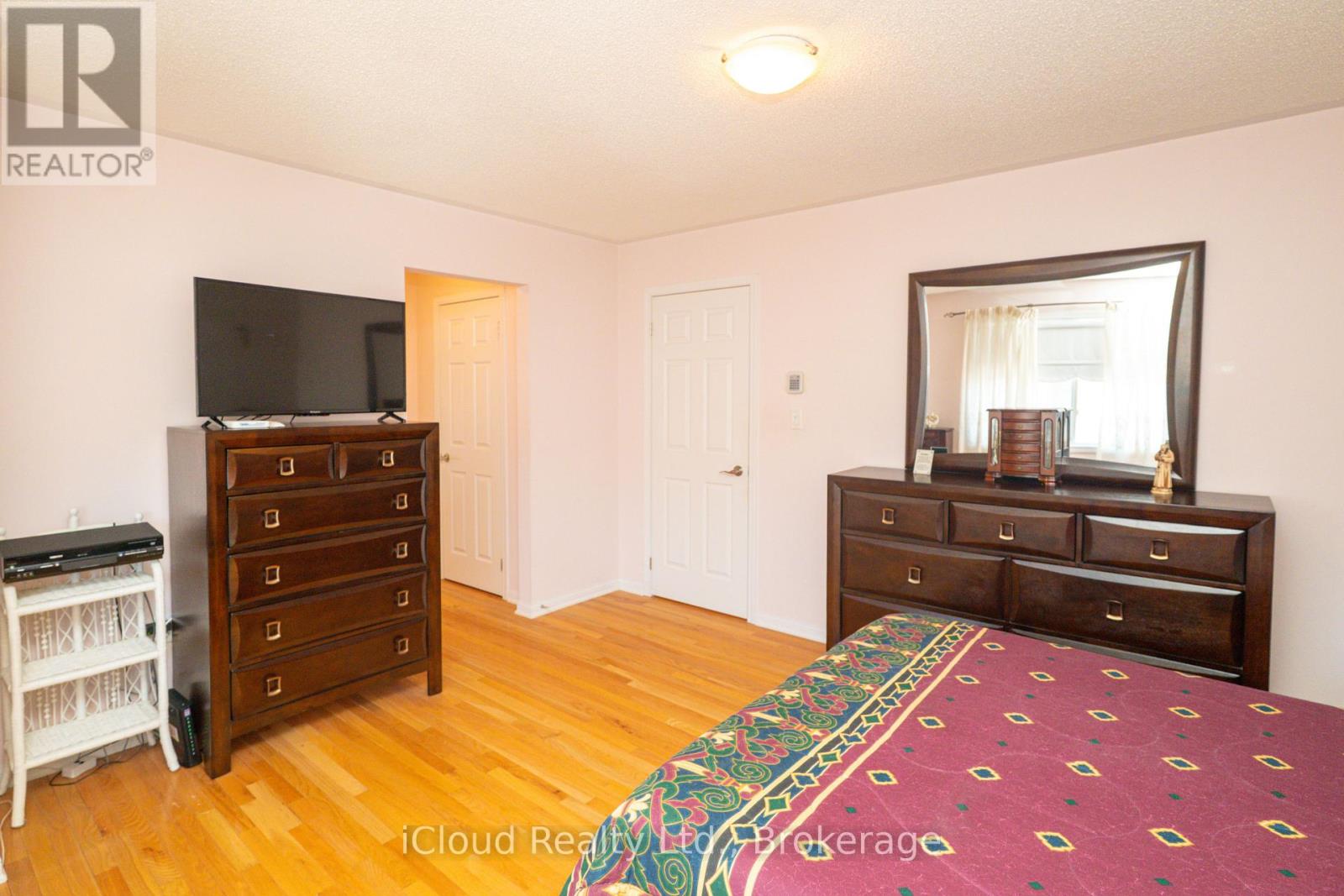 625 Laughren Crescent, Milton, Ontario  L9T 0G6 - Photo 23 - W12836918