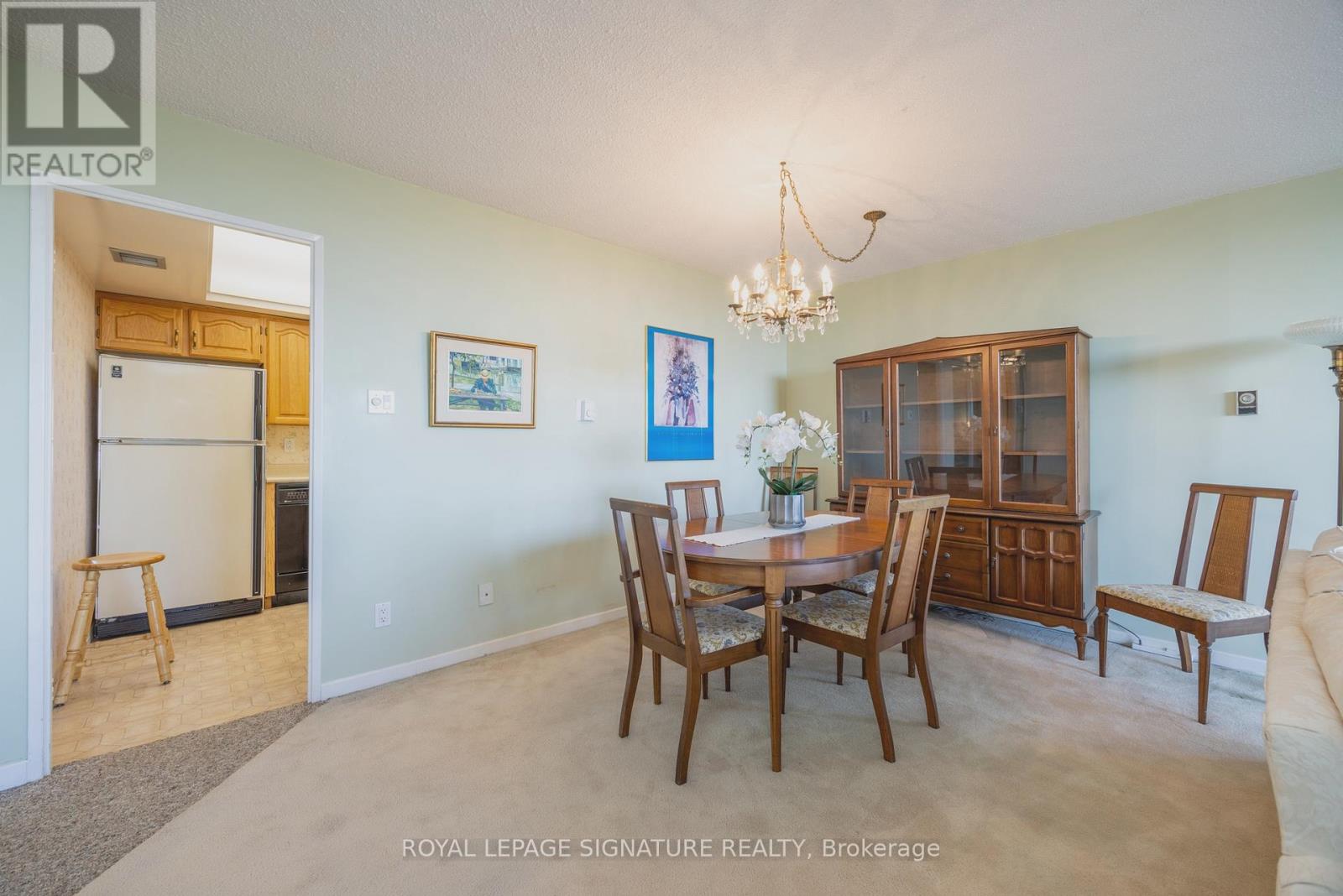 1405 - 1300 Bloor Street, Mississauga, Ontario  L4Y 3Z2 - Photo 16 - W12836940