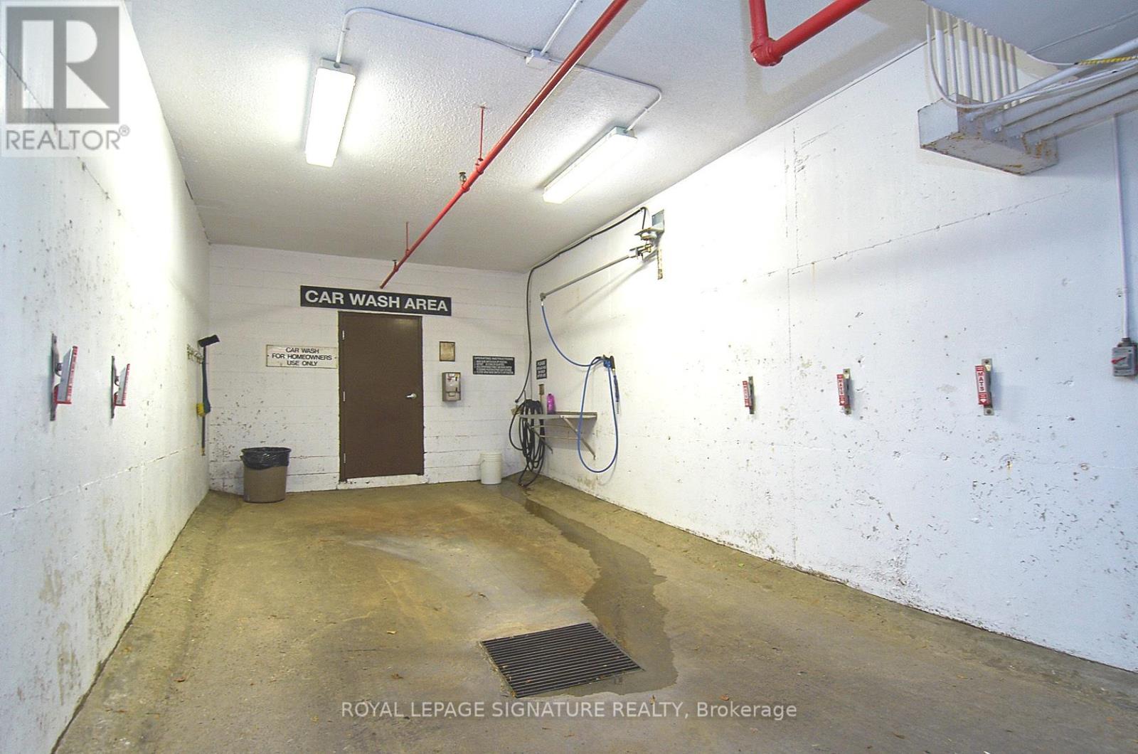 1405 - 1300 Bloor Street, Mississauga, Ontario  L4Y 3Z2 - Photo 43 - W12836940