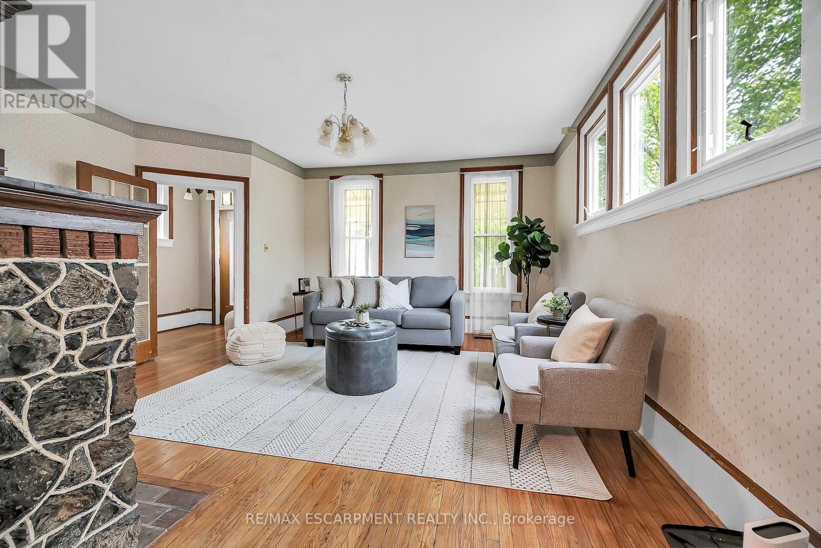 7 Greenock Street E, Norfolk, Ontario  N0A 1N0 - Photo 9 - X12836924