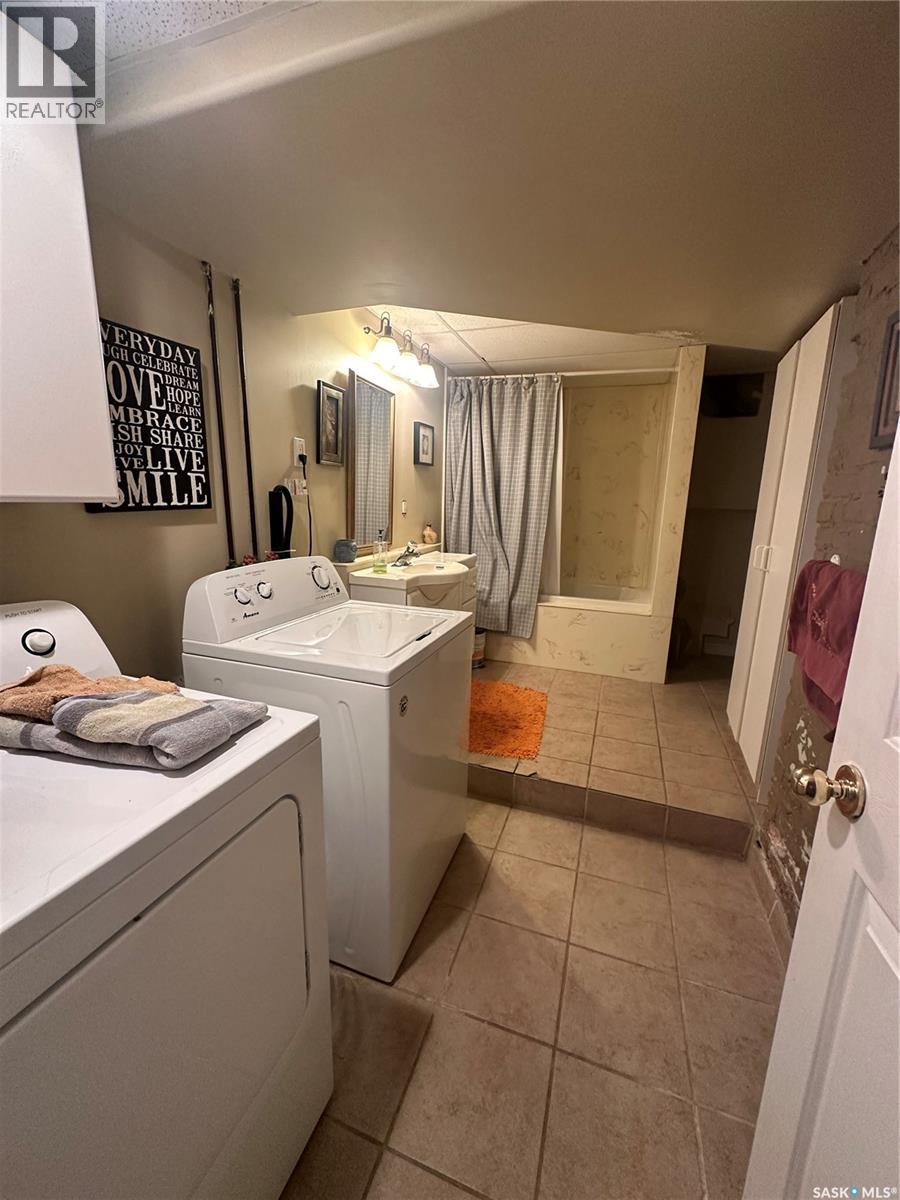 7 Broadway Street W, Yorkton, Saskatchewan  S3N 0L3 - Photo 26 - SK029556