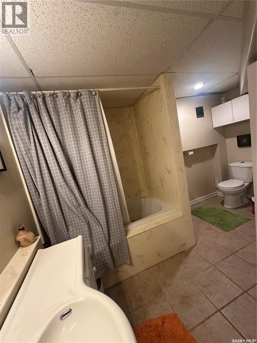 7 Broadway Street W, Yorkton, Saskatchewan  S3N 0L3 - Photo 28 - SK029556