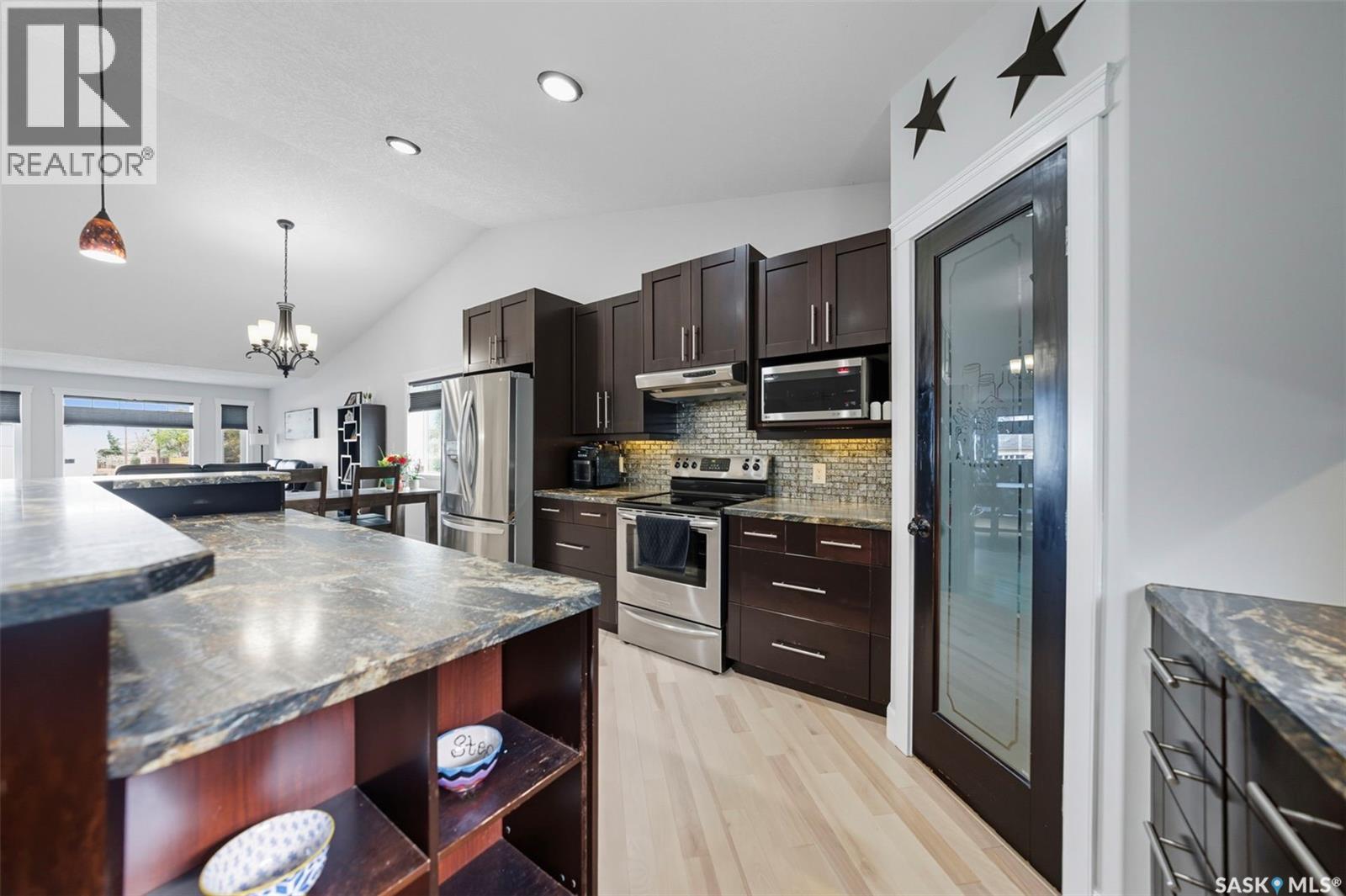 101 6th Avenue W, Watrous, Saskatchewan  S0K 4T0 - Photo 13 - SK029553