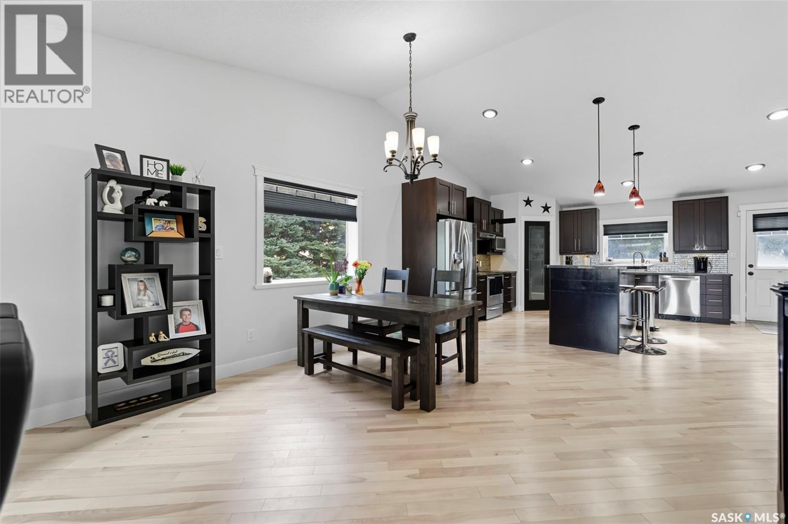 101 6th Avenue W, Watrous, Saskatchewan  S0K 4T0 - Photo 7 - SK029553