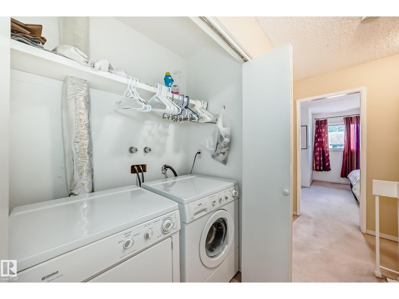 1049 Millbourne Rd E Nw, Edmonton, Alberta  T6K 2K2 - Photo 27 - E4475551