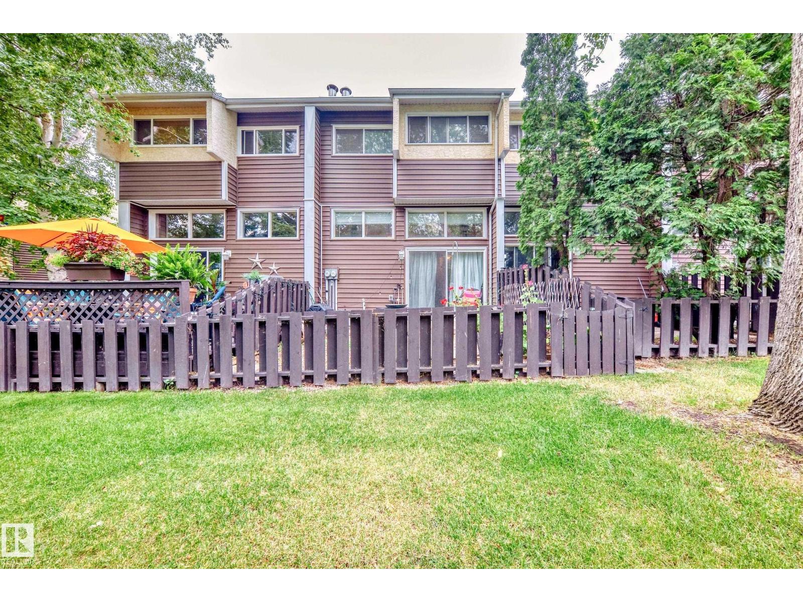 1049 Millbourne Rd E Nw, Edmonton, Alberta  T6K 2K2 - Photo 30 - E4475551