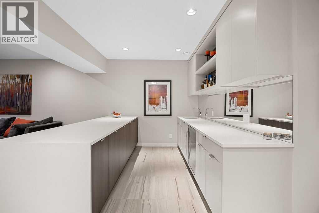 15 Cortina Villas Sw, Calgary, Alberta  T3H 0W8 - Photo 33 - A2286681