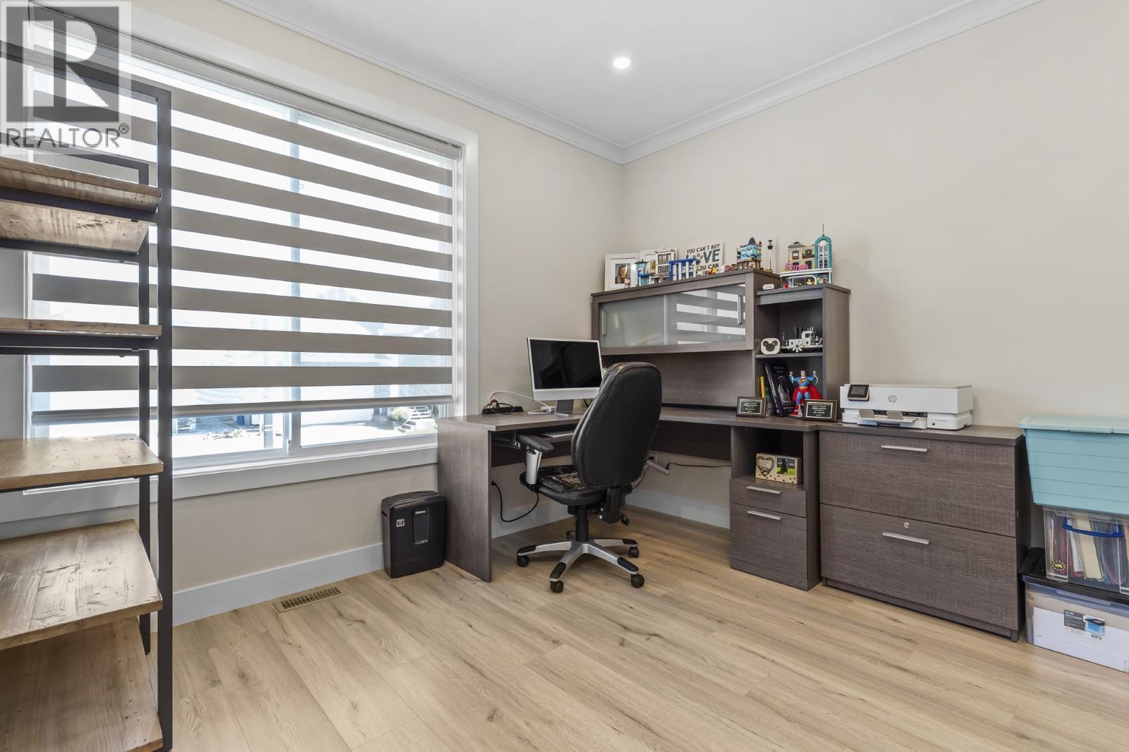 20388 Wicklund Avenue, Maple Ridge, British Columbia  V2X 2Z5 - Photo 17 - R3094502