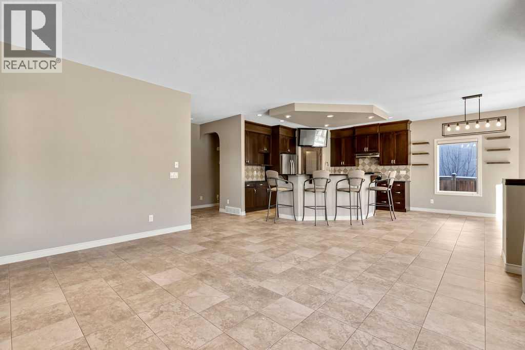 30 Drake Landing Road, Okotoks, Alberta  T1S 2M2 - Photo 10 - A2266398