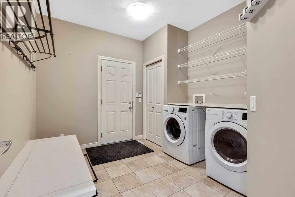 30 Drake Landing Road, Okotoks, Alberta  T1S 2M2 - Photo 13 - A2266398