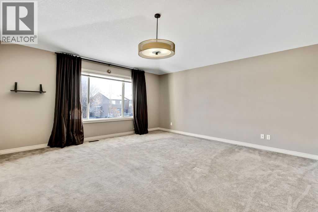 30 Drake Landing Road, Okotoks, Alberta  T1S 2M2 - Photo 19 - A2266398