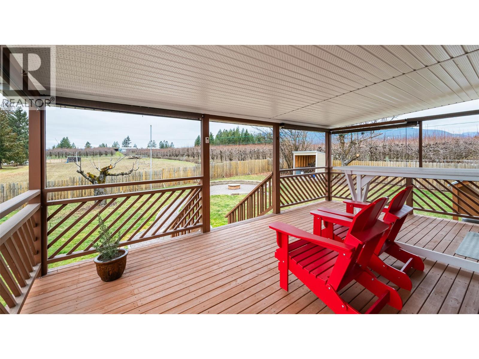 4857 Canyon Lister Road, Canyon, British Columbia  V0B 1C1 - Photo 5 - 10373151