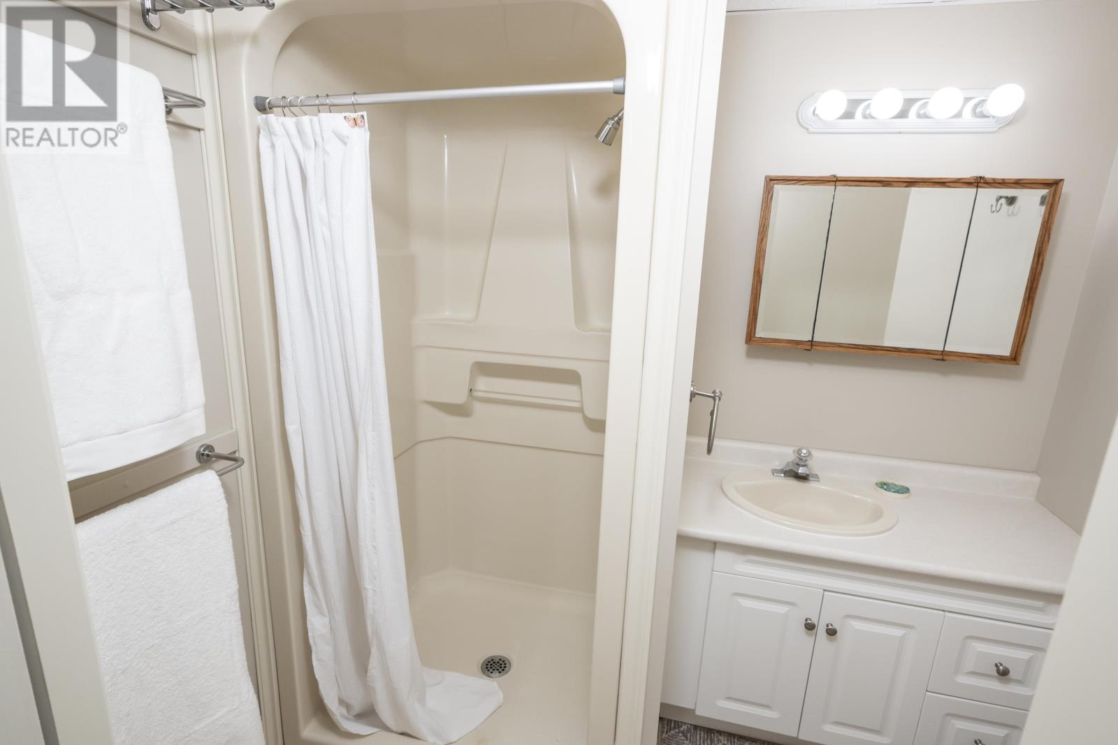 1866 Oliver Rd, Thunder Bay, Ontario  P7G 1P1 - Photo 33 - TB2600302