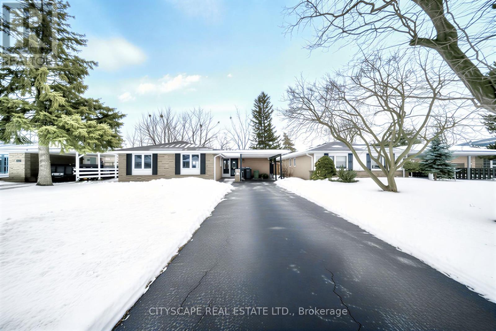 84 Bartley Bull Parkway, Brampton, Ontario  L6W 2J6 - Photo 2 - W12836850