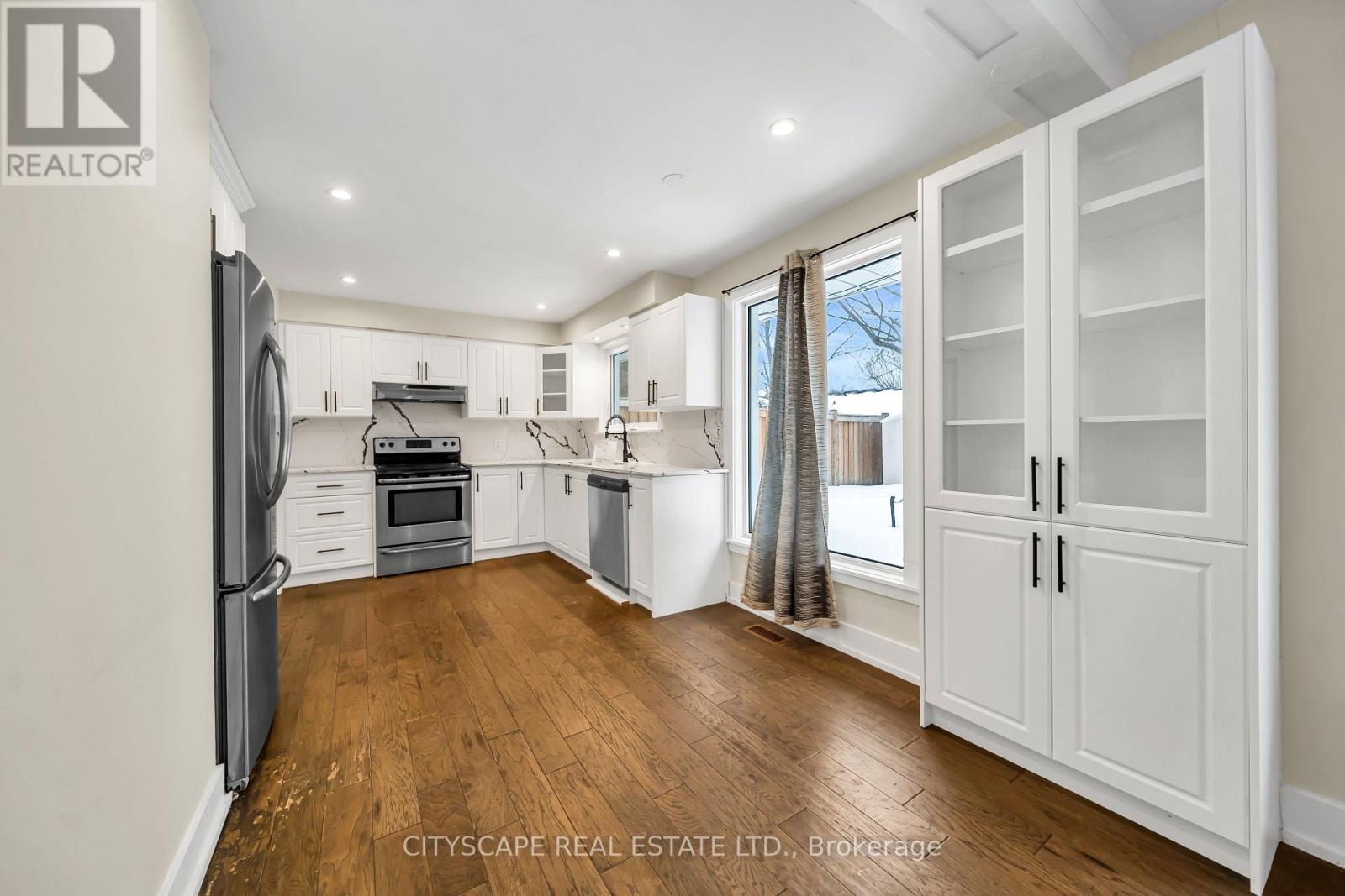 84 Bartley Bull Parkway, Brampton, Ontario  L6W 2J6 - Photo 13 - W12836850