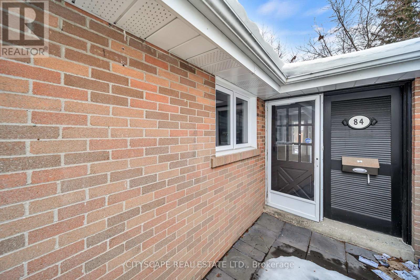 84 Bartley Bull Parkway, Brampton, Ontario  L6W 2J6 - Photo 3 - W12836850