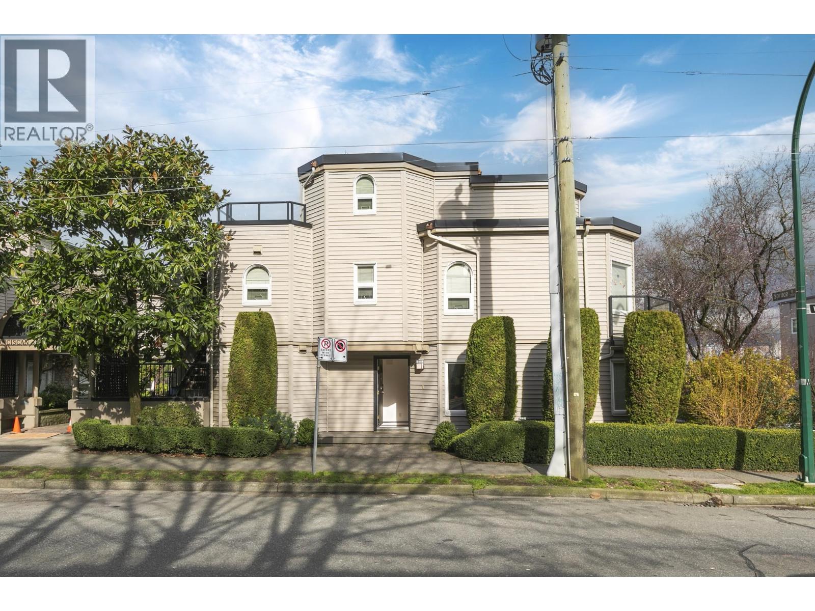 6 1101 W 8th Avenue, Vancouver, British Columbia V6H 1C5 - Photo 1 - R3095079