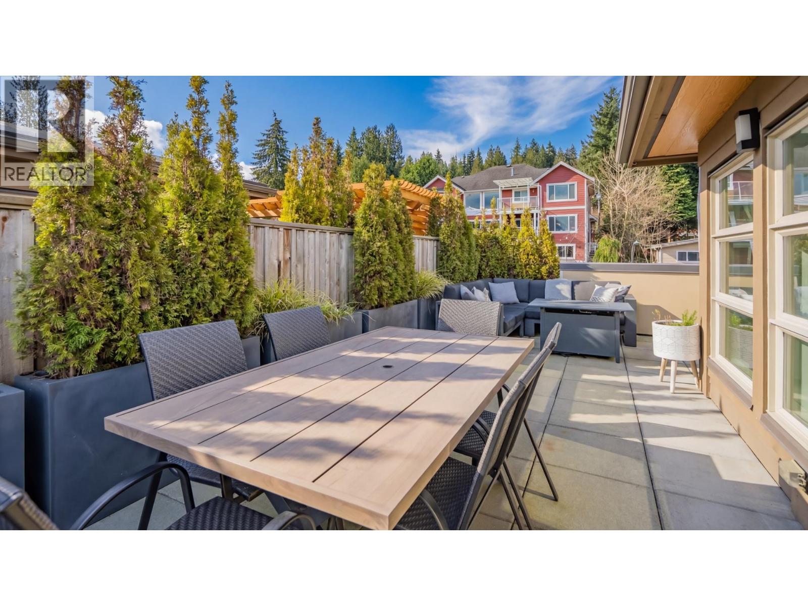 2304 St Andrews Street, Port Moody, British Columbia  V3H 2A8 - Photo 22 - R3095104