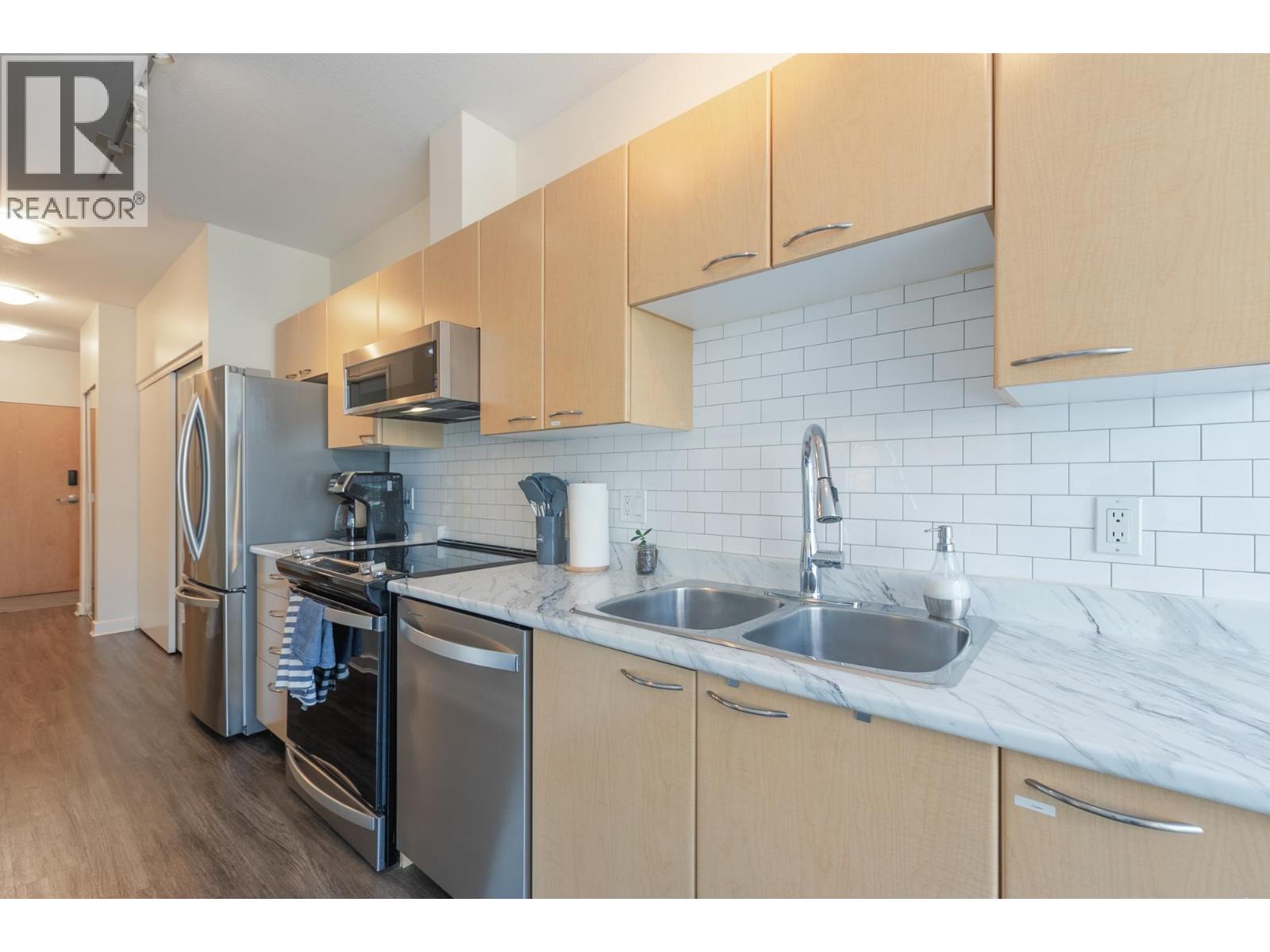 307 1249 Granville Street, Vancouver, British Columbia V6Z 1M5 - Photo 13 - R3095124