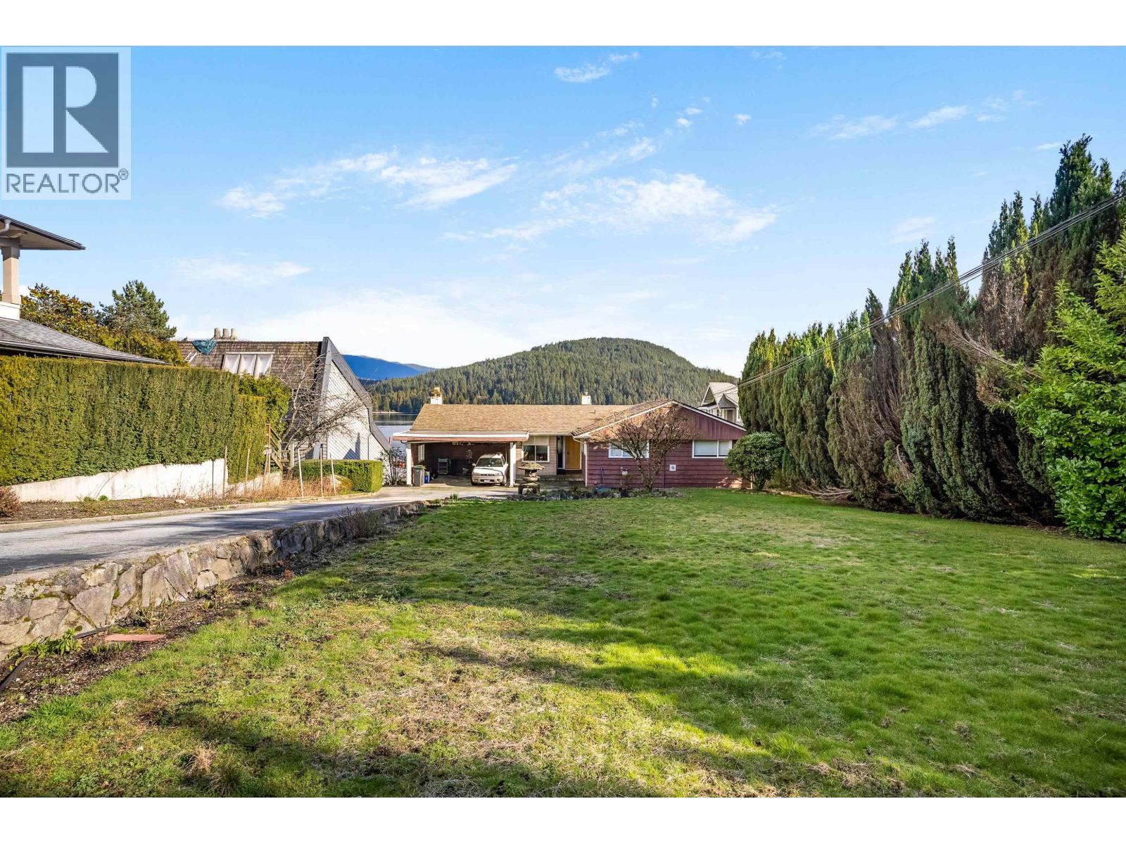 450 Beachview Drive, North Vancouver, British Columbia  V7G 1P7 - Photo 23 - R3095122