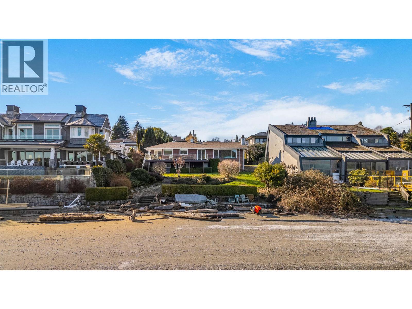 450 Beachview Drive, North Vancouver, British Columbia  V7G 1P7 - Photo 6 - R3095122