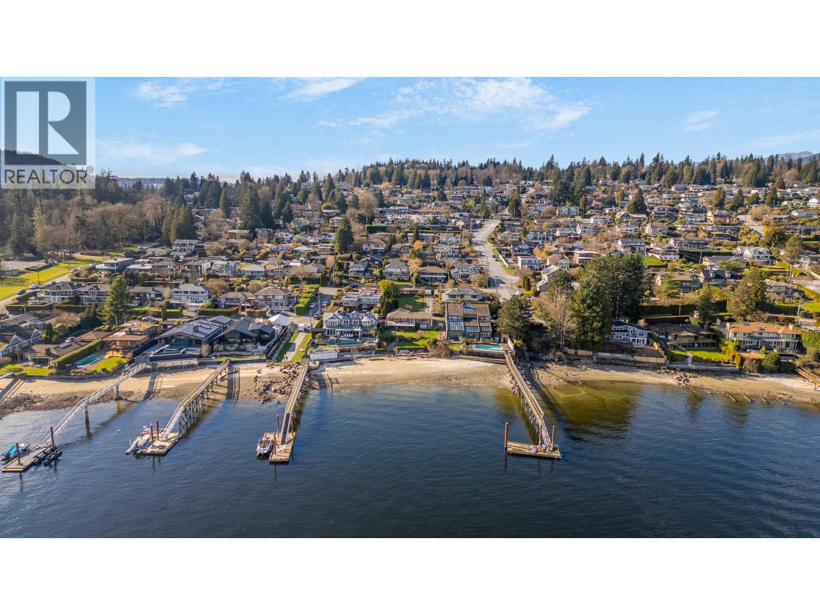 450 Beachview Drive, North Vancouver, British Columbia  V7G 1P7 - Photo 7 - R3095122