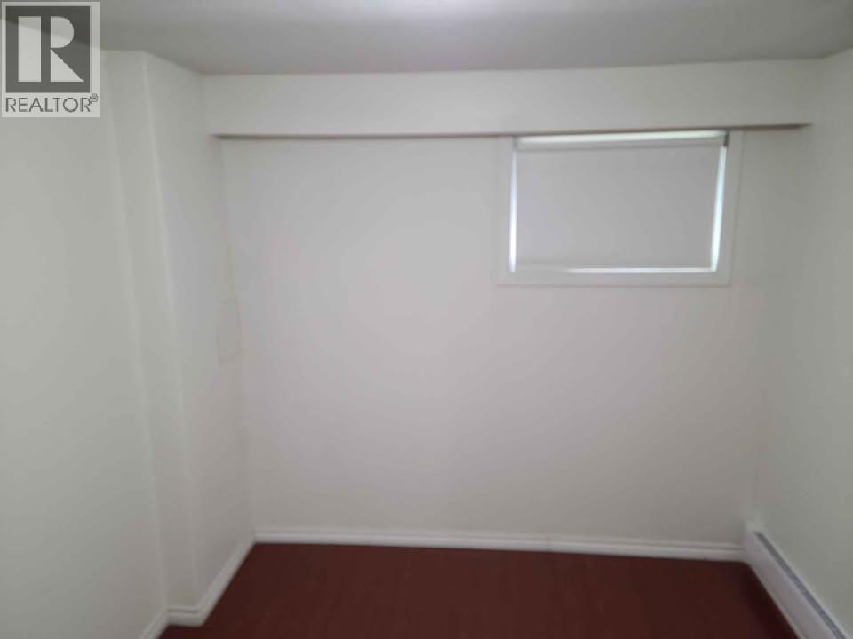 38xx Windermere St Vancouver, Vancouver, British Columbia V5R 2G4 - Photo 5 - R3095135