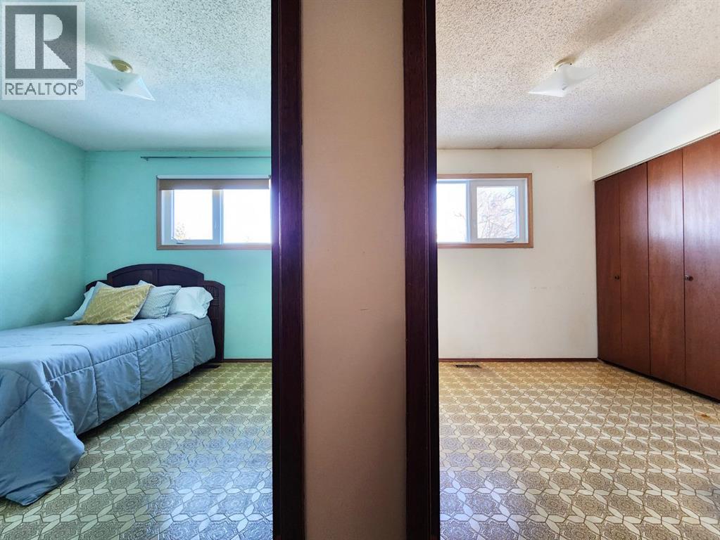 415 49 Avenue W, Claresholm, Alberta  T0L 0T0 - Photo 15 - A2288307