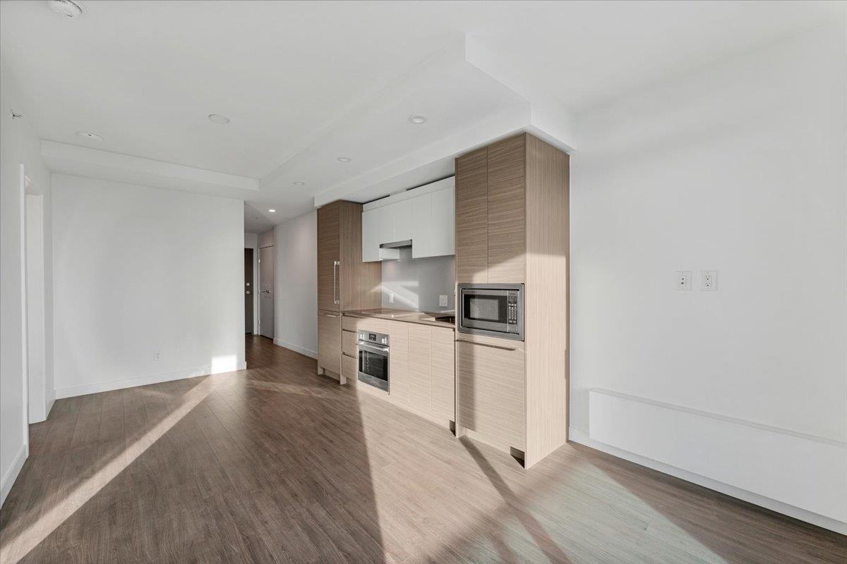 1212 13615 Fraser Highway, Surrey, British Columbia  V3T 0P7 - Photo 14 - R3093006