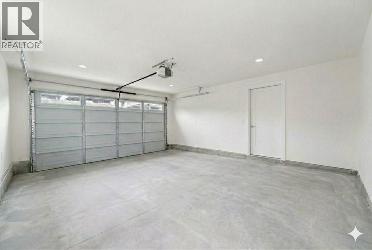 6173 Aubrey Street, Burnaby, British Columbia  V5B 2C9 - Photo 32 - R3095107