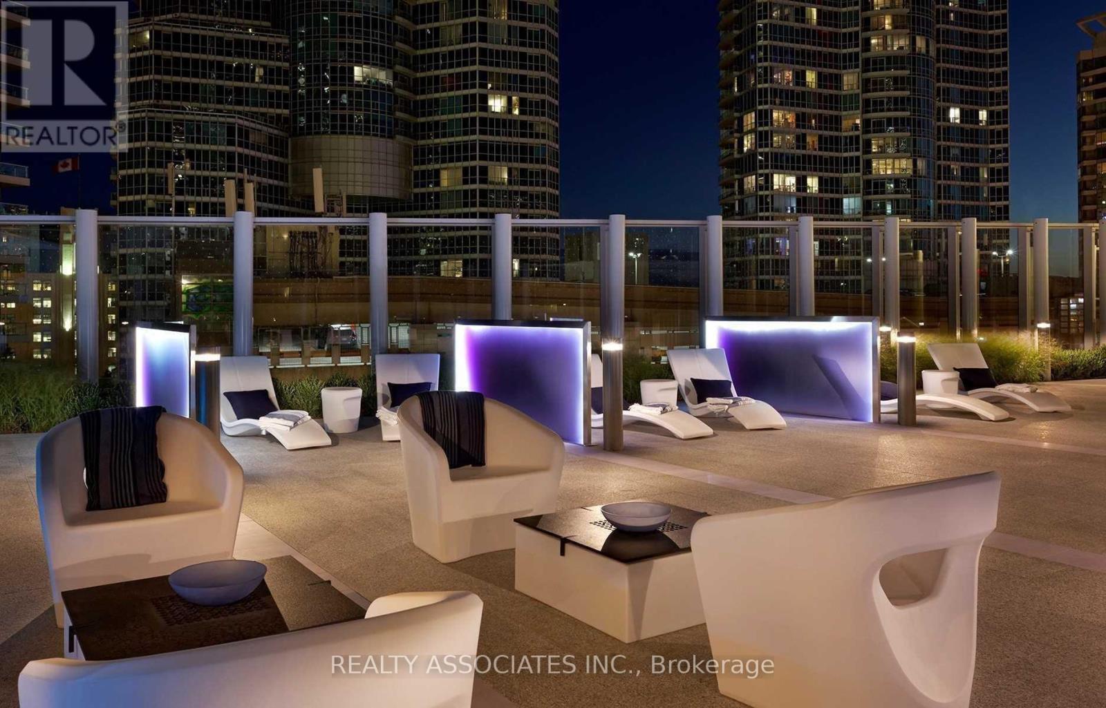 2907 - 10 York Street, Toronto (Waterfront Communities), Ontario  M5J 0E1 - Photo 22 - C12836962