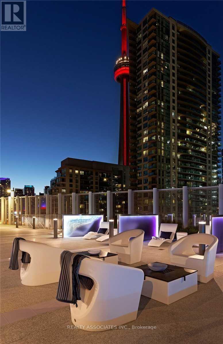 2907 - 10 York Street, Toronto (Waterfront Communities), Ontario  M5J 0E1 - Photo 29 - C12836962