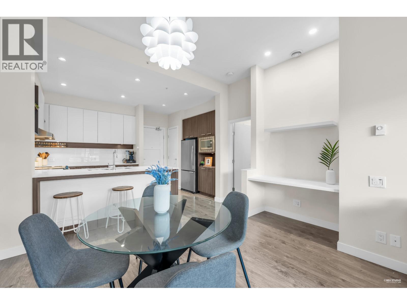 412 545 Foster Avenue, Coquitlam, British Columbia  V3J 0B3 - Photo 14 - R3095020