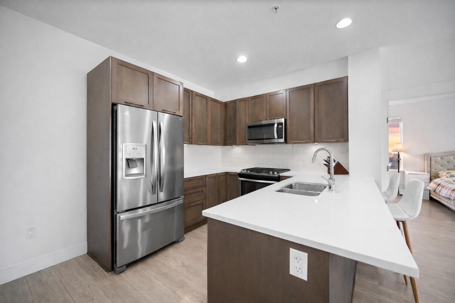 303 22087 49 Avenue, Langley, British Columbia V3A 0K4 - Photo 3 - R3094882