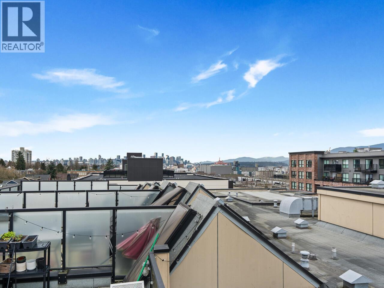 Ph12 2150 E Hastings Street, Vancouver, British Columbia V5L 0A5 - Photo 5 - R3094505