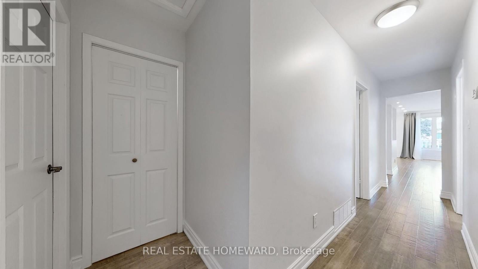 Main - 635 Mountview Place, Newmarket, Ontario  L3Y 3P8 - Photo 15 - N12836964