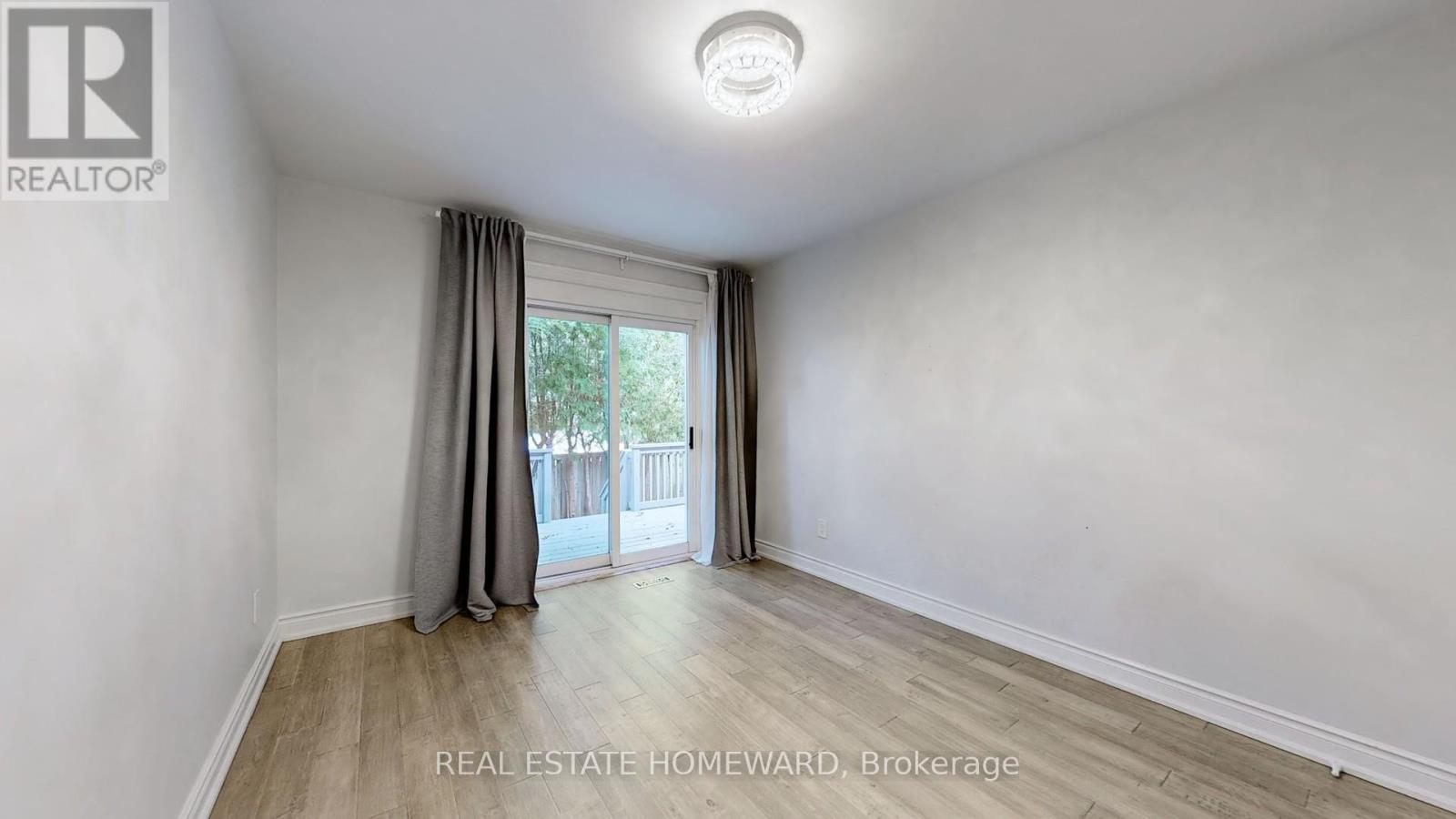 Main - 635 Mountview Place, Newmarket, Ontario  L3Y 3P8 - Photo 18 - N12836964