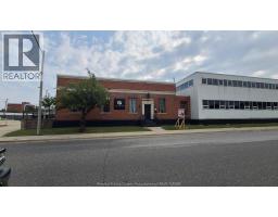 956 MCDOUGALL, Windsor, Ontario