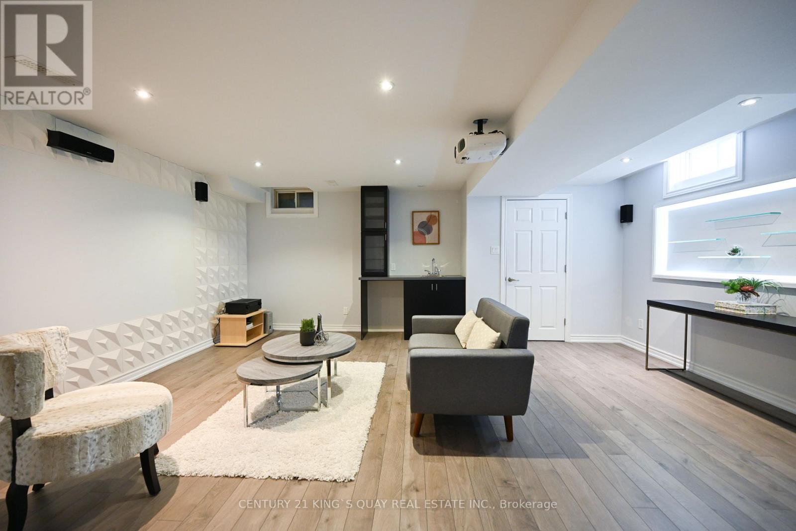 10514 Victoria Square Boulevard, Markham, Ontario  L6C 0A3 - Photo 31 - N12831506