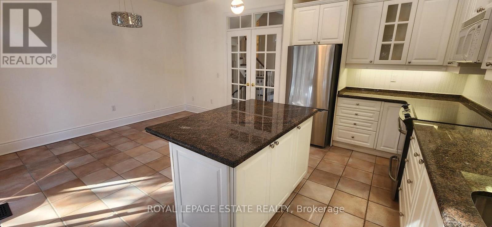 8 - 8038 Yonge Street, Vaughan, Ontario  L4J 1W3 - Photo 10 - N12831738