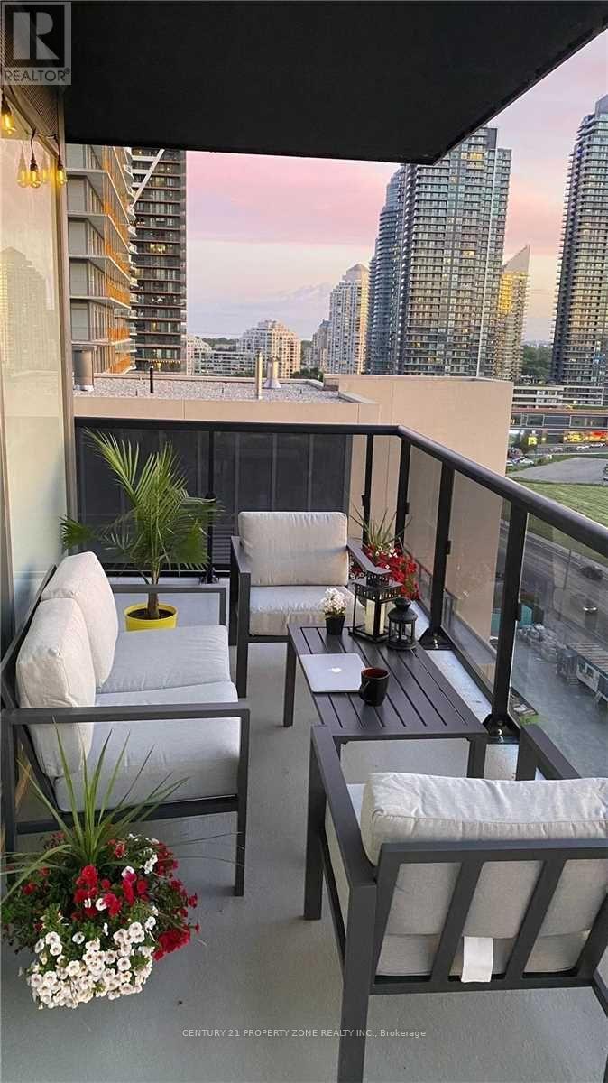 3901 - 36 Park Lawn Road, Toronto, Ontario  M6V 0E5 - Photo 11 - W12836952