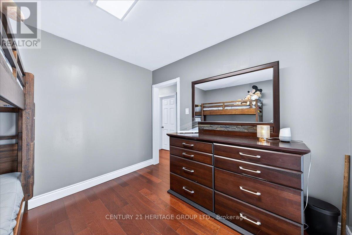 130 Rangoon Road, Toronto, Ontario  M9C 4P2 - Photo 22 - W12836960