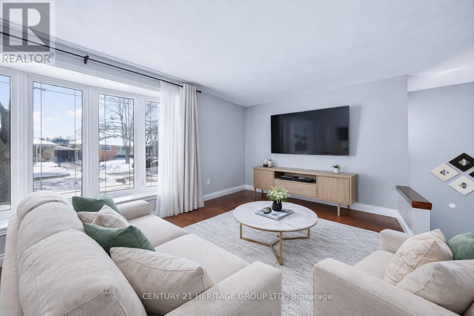 130 Rangoon Road, Toronto, Ontario  M9C 4P2 - Photo 7 - W12836960