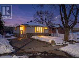 130 RANGOON ROAD, Toronto, Ontario