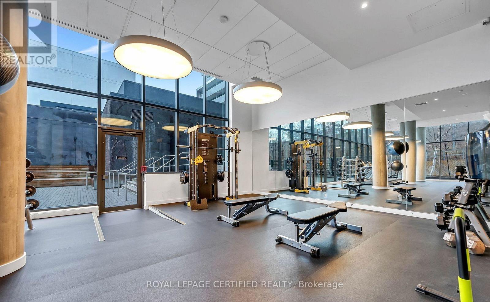 1409 - 160 Flemington Road, Toronto (Yorkdale-Glen Park), Ontario  M6A 2P4 - Photo 14 - W12836968