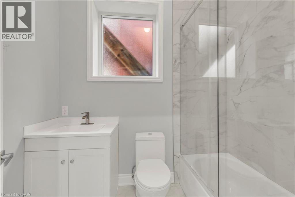 51 Wellington Street S Unit# Main, Hamilton, Ontario  L8N 2P9 - Photo 9 - 40808753